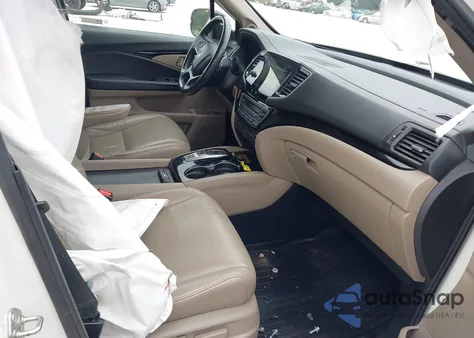 2019 Honda Pilot Touring из США, поврежденный, VIN 5FNYF6H61KB013664